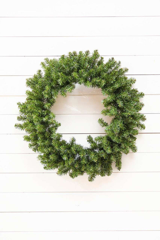 30 Inch Battery Operated LED Balsam Pine Wreath with Timer 8 Lighting Functions Holiday Door Decor
