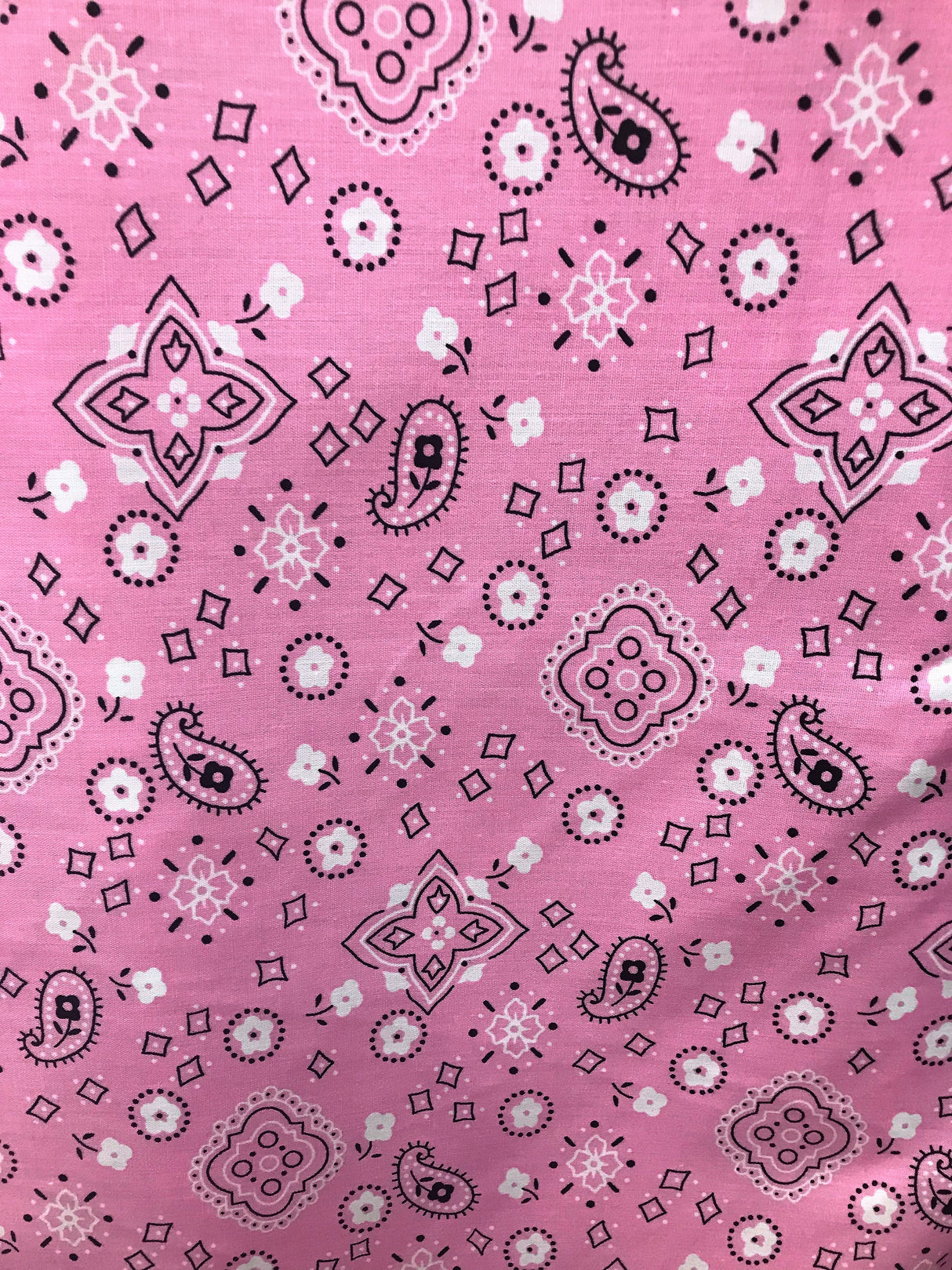 Paisley Bandanna Pink Poly Cotton Fabric - Pink Paisley Print, 59/60" Width (1 Yard)