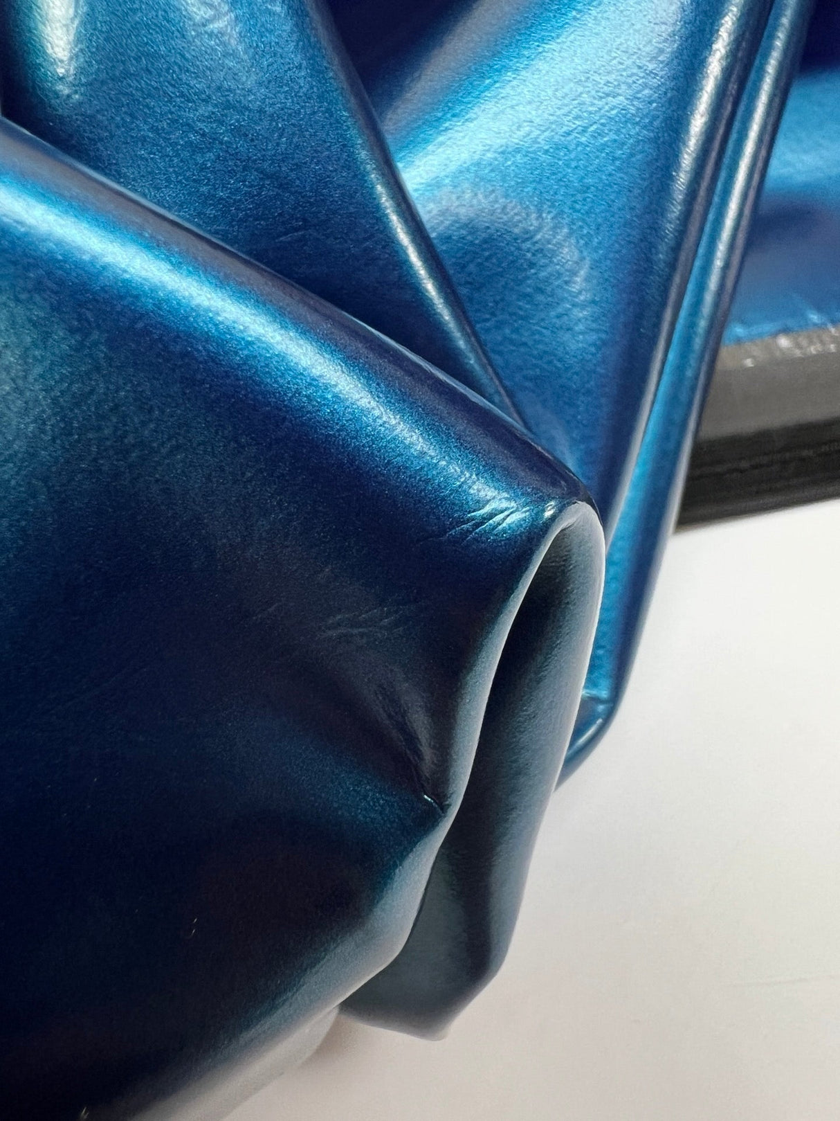 Polyester Elastane Changeant Knit Blue Shades