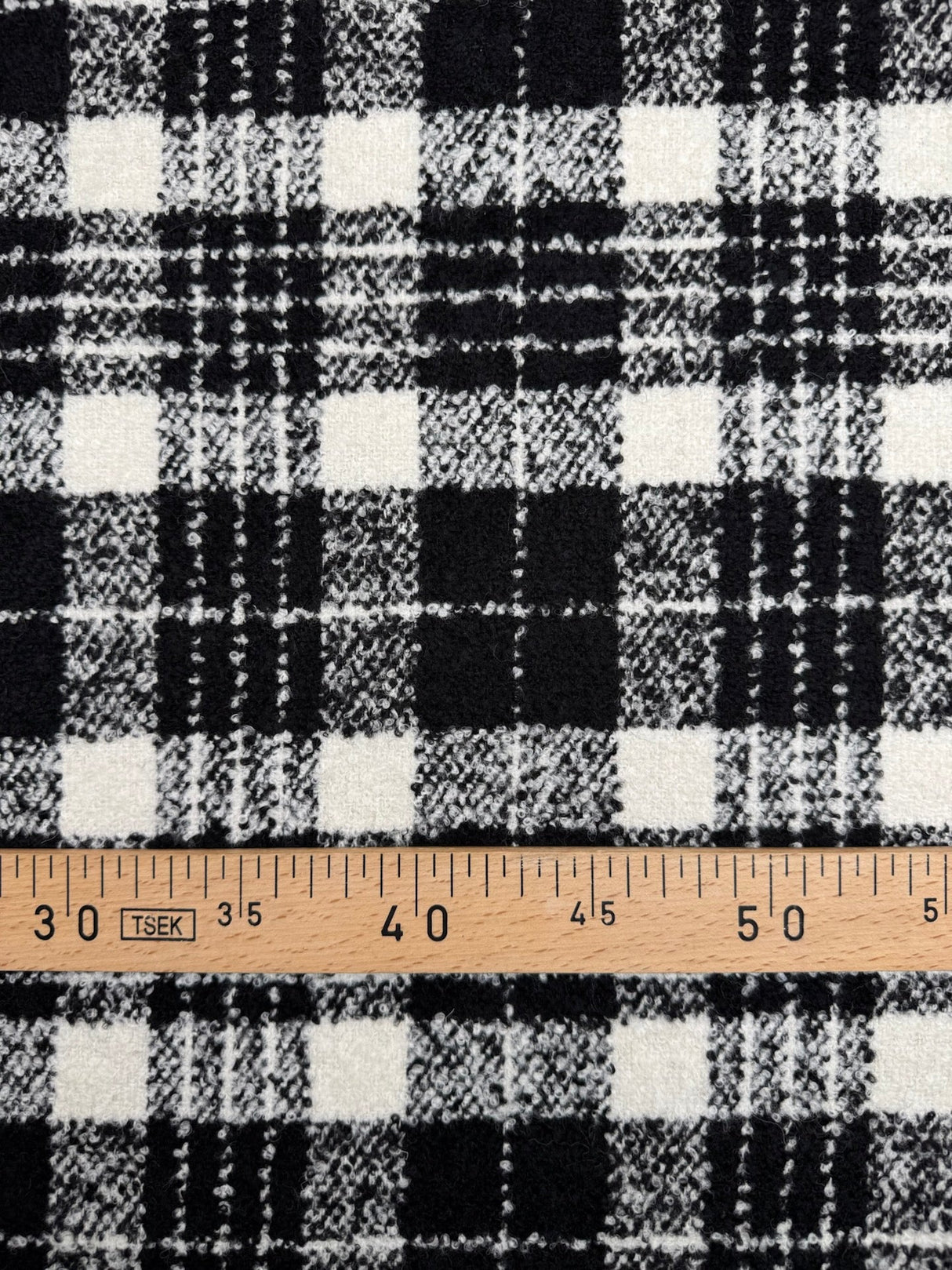 Wool Blend Tweed Bouclé Black White