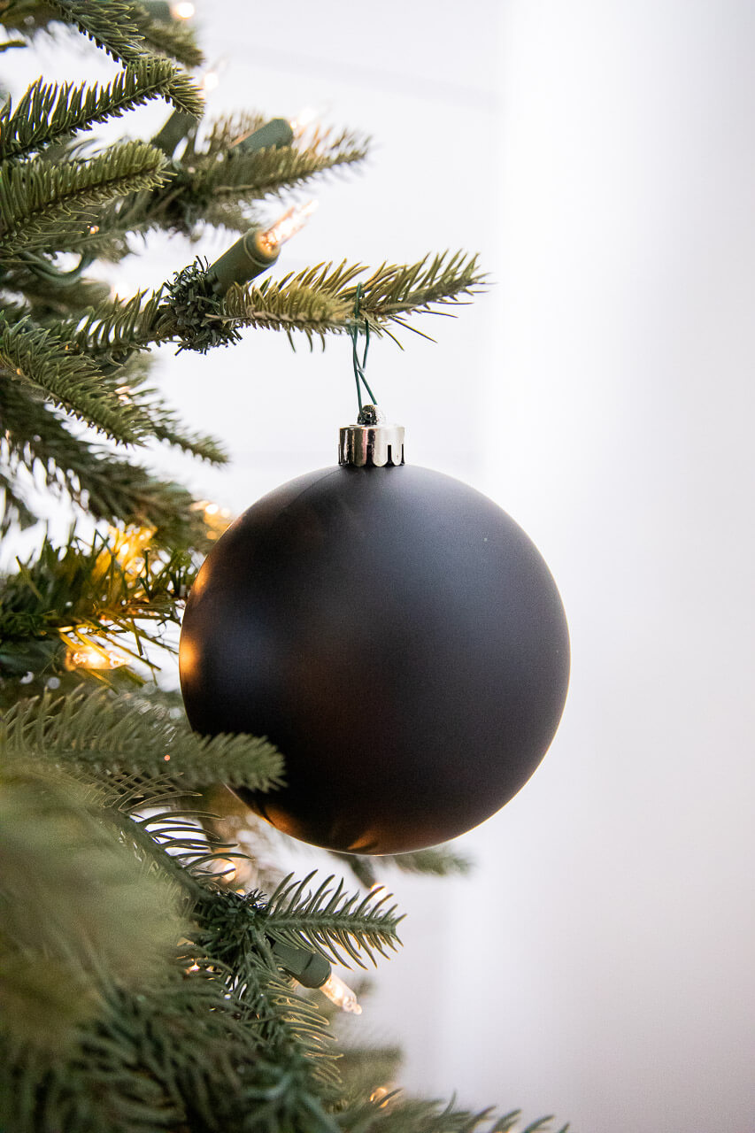 3.9” Shiny/Matte Black Shatterproof Ornaments - Set of 4