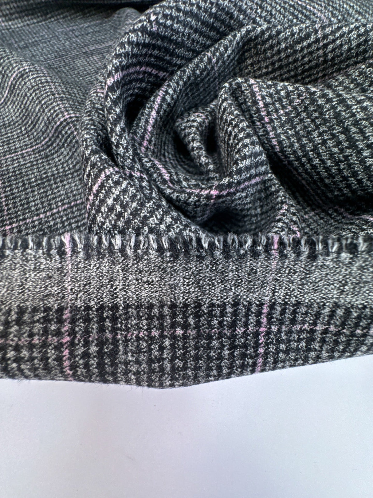 Viscose Blend Houndstooth Suiting