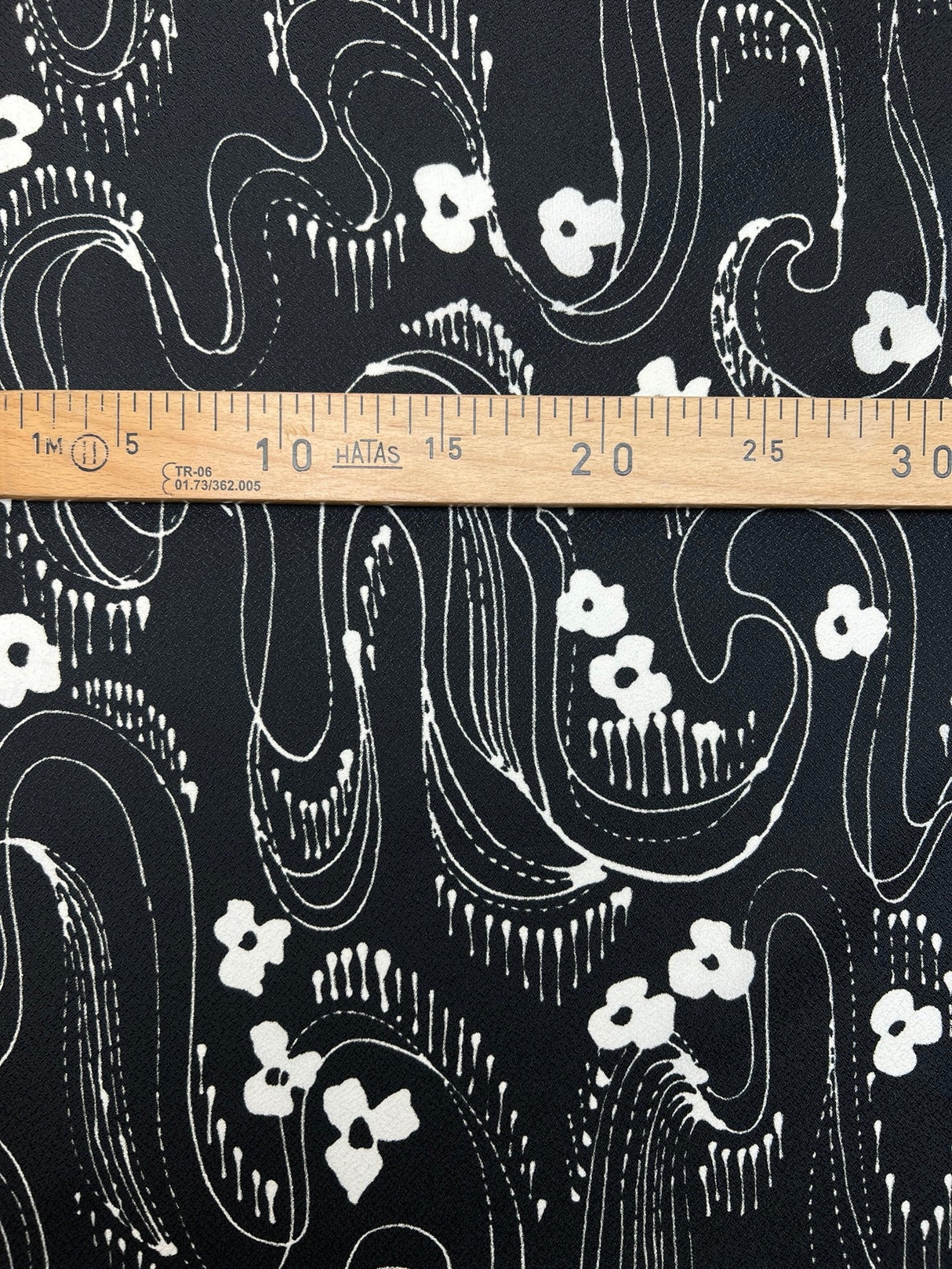 Polyester Crepe Printed Black White Floral