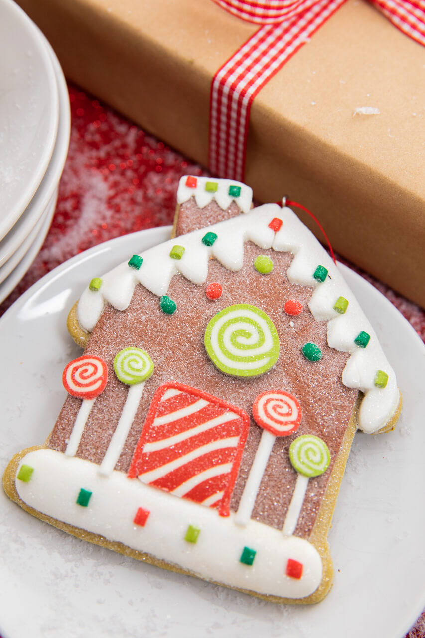 4.6” Clay Dough Gingerbread House Ornament