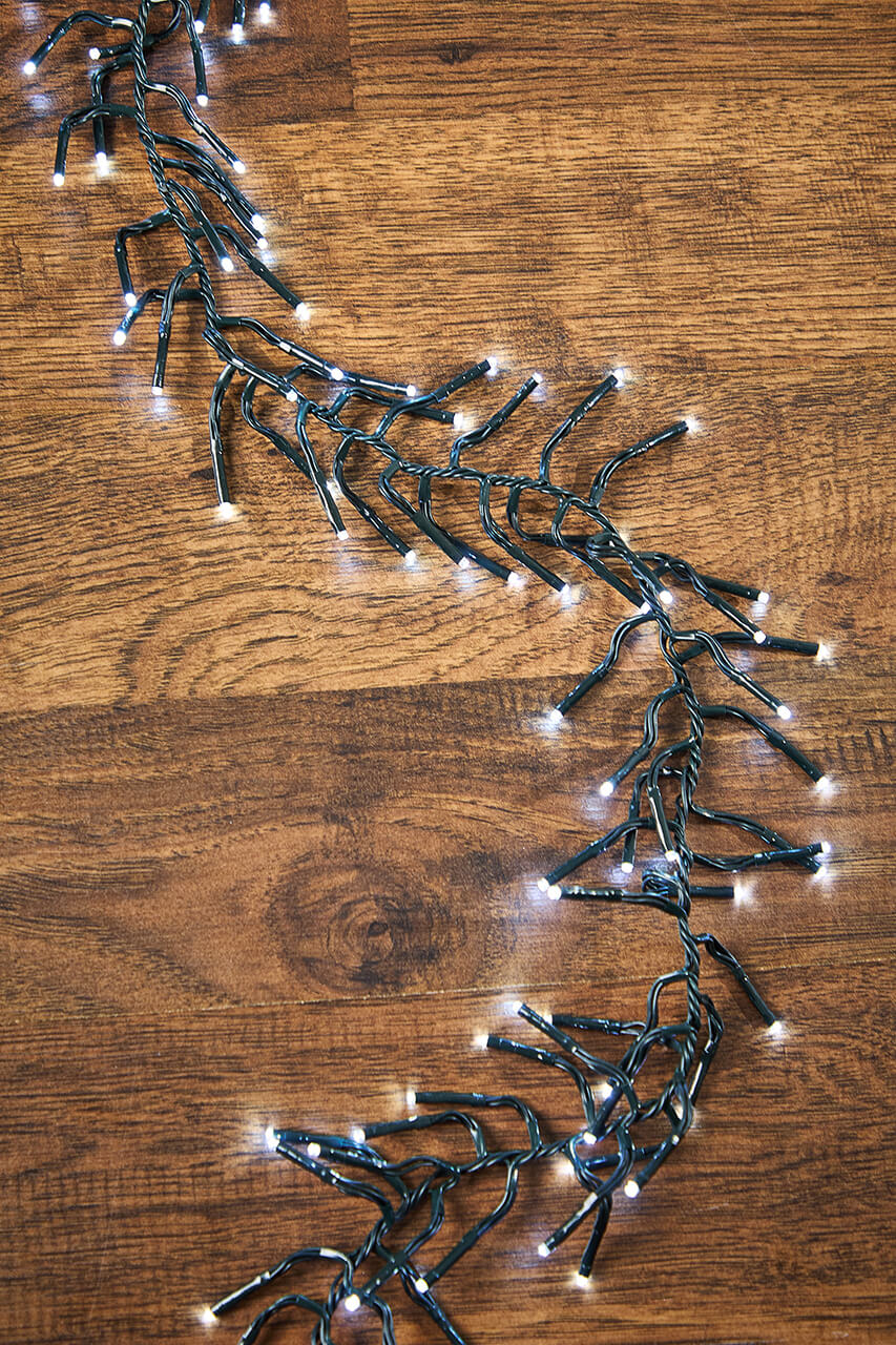 53' Platinum Elite Cluster Lights - 1560L Classic White (Green Cord)