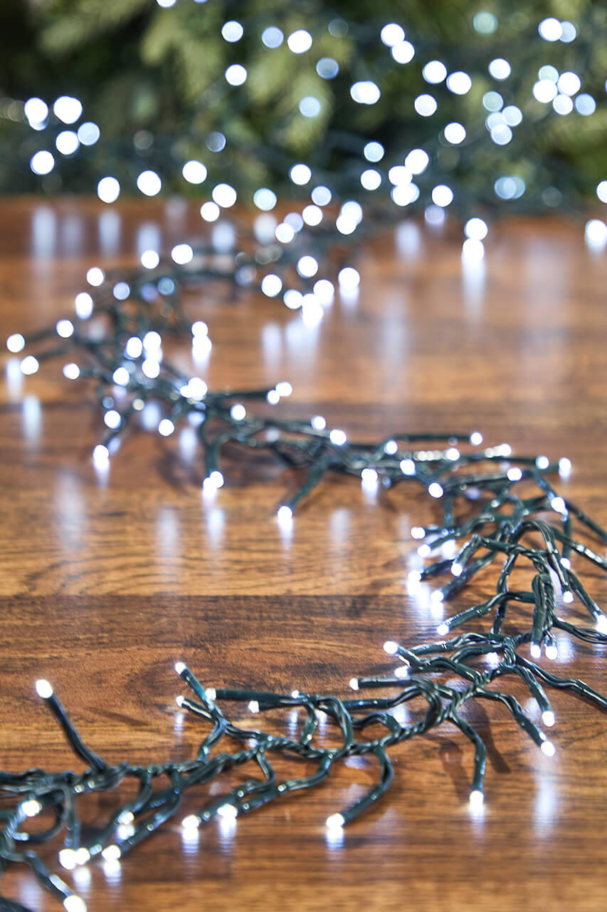 25' Platinum Elite Cluster Lights - 760L Classic White (Green Cord)