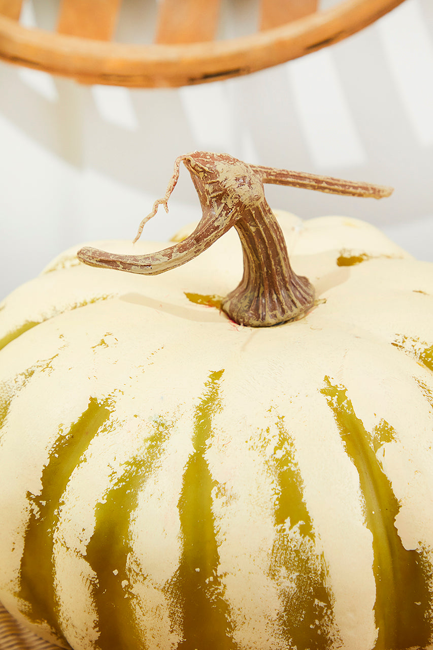 9" x 5" Creme/Green Latex Harvest Pumpkin Vine
