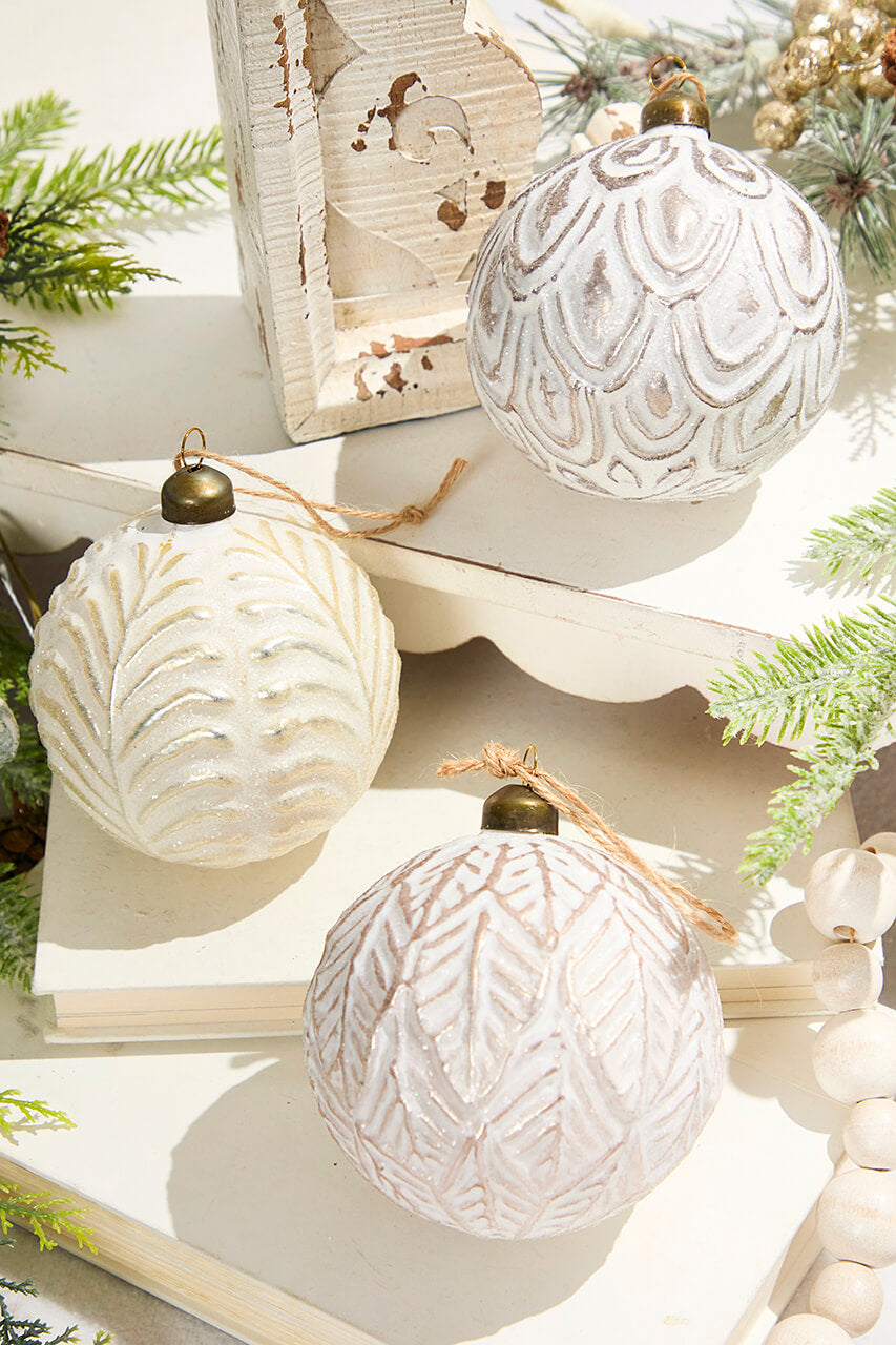 4" Leafy Ball Glass Ornament