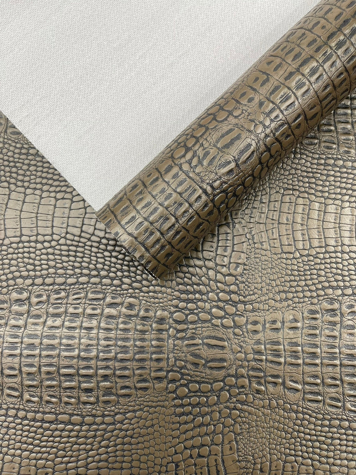 Crocodile Marine Vinyl Faux Leather Fabric - Two Tone Skin Texture, 54" Width (1 Yard)