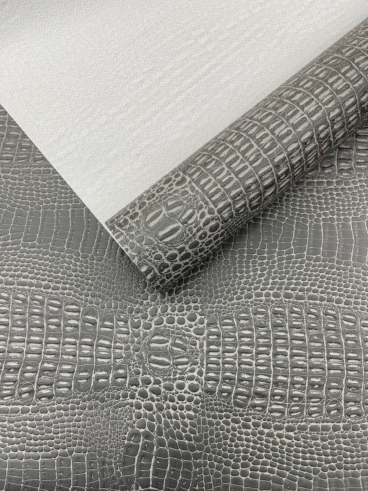 Crocodile Marine Vinyl Faux Leather Fabric - Two Tone Skin Texture, 54" Width (1 Yard)