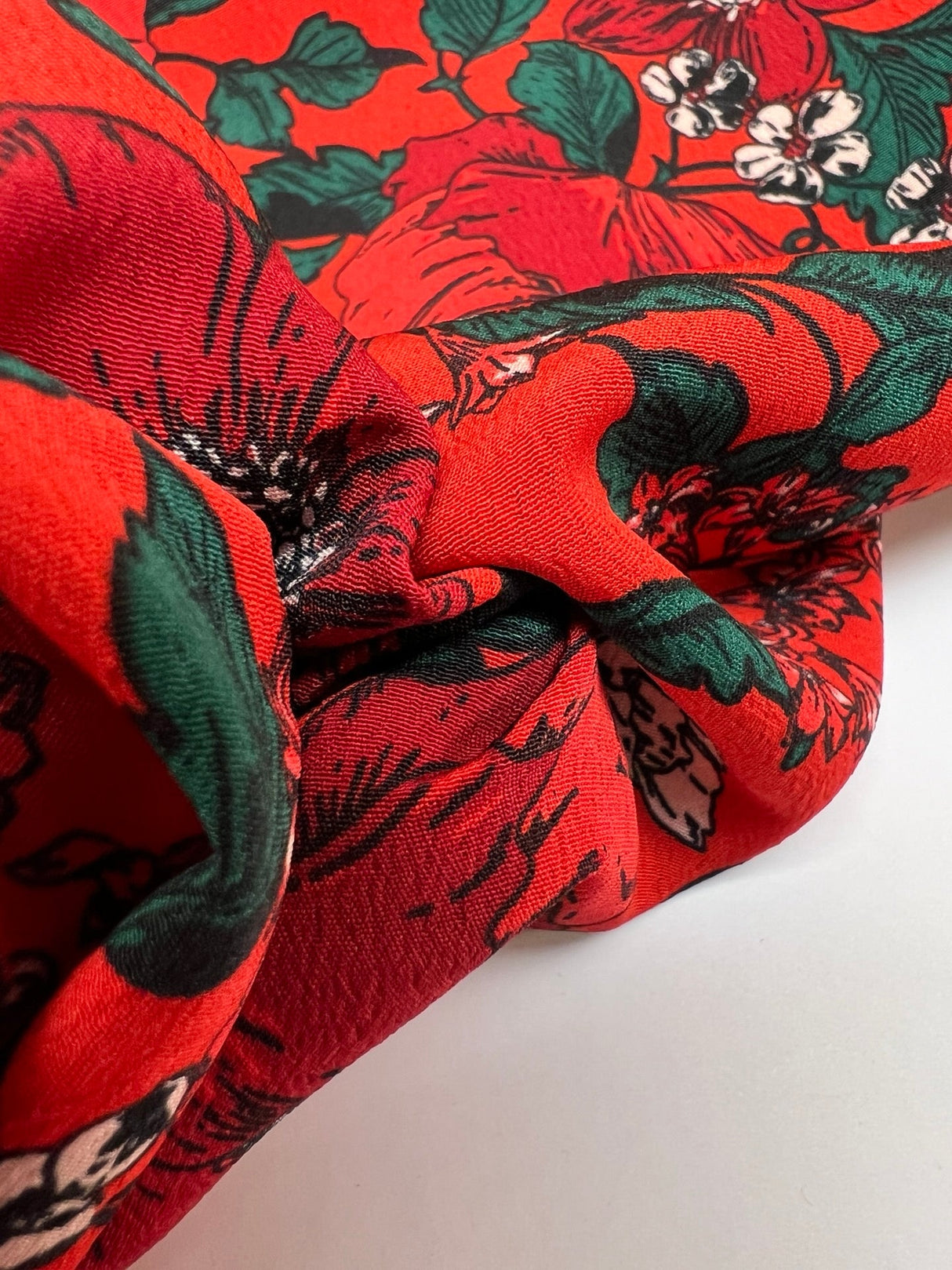 Polyester Crepe Floral Print Red Green