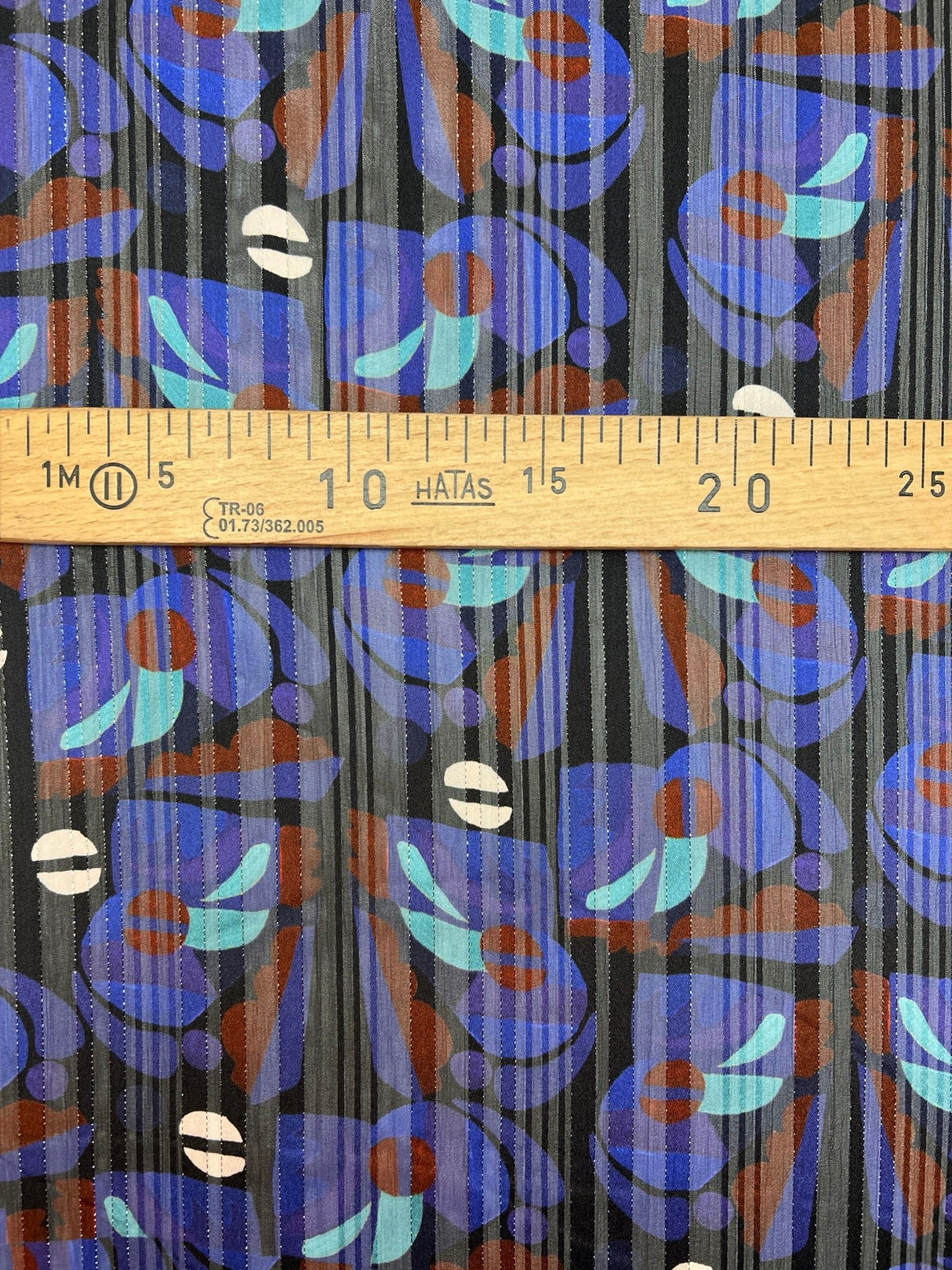 Polyester Lurex Chiffon Printed Multicolour Stripes