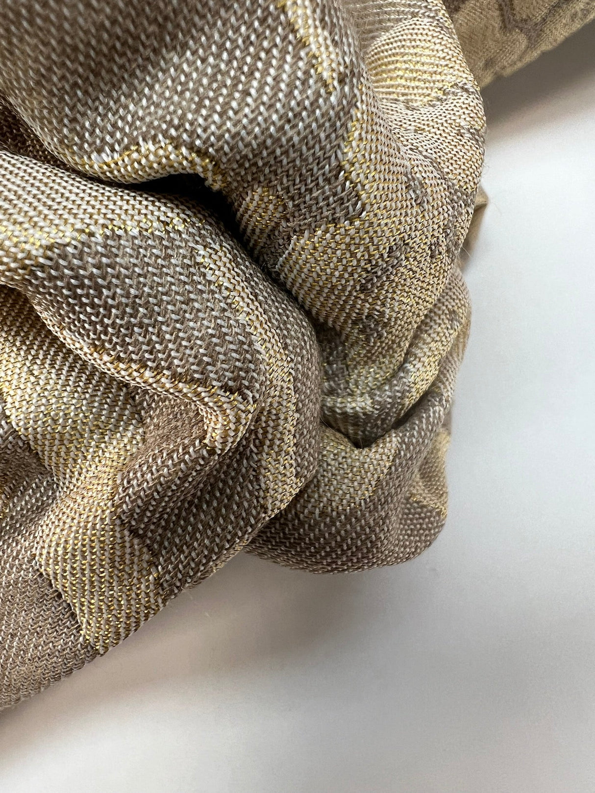 Polyester Jacquard Floral Golden Gray