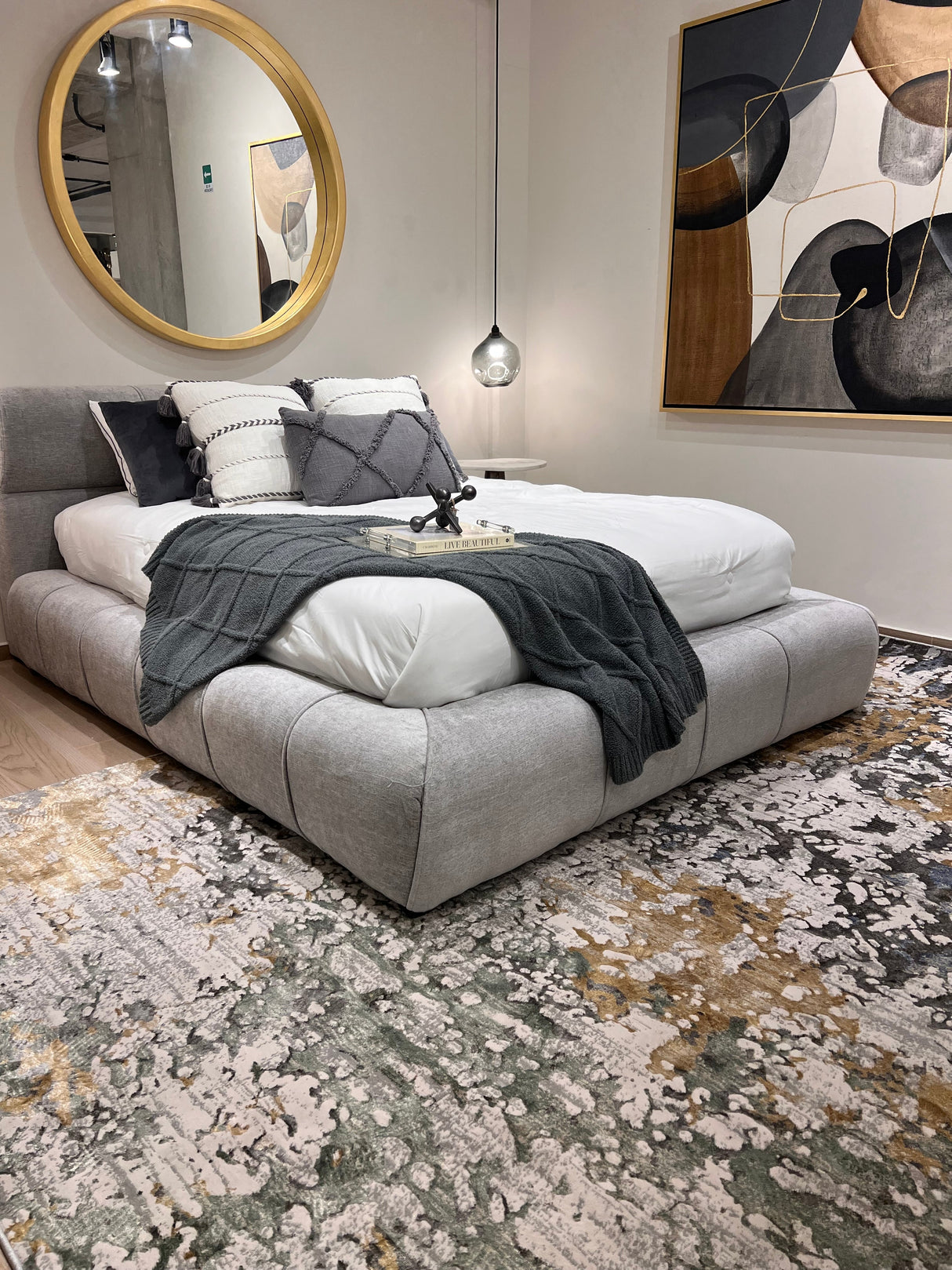 Dynamic Color-Shifting Foldable Flat Weave Area Rug - Multicolor Pattern, 5' 4" X 7' 8", 8' X 11", 10' X 13" (1 Piece)