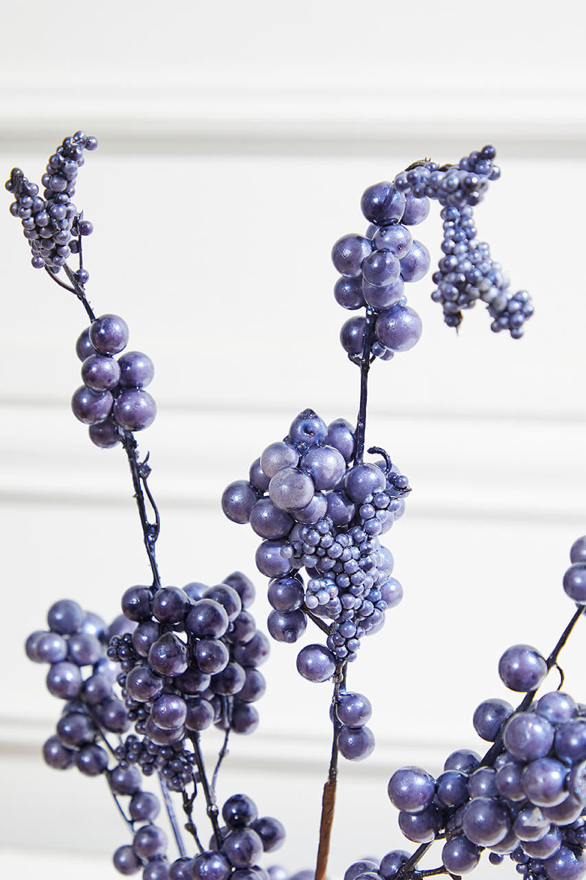 18 Inch Metallic Dew Berry Spray - Navy