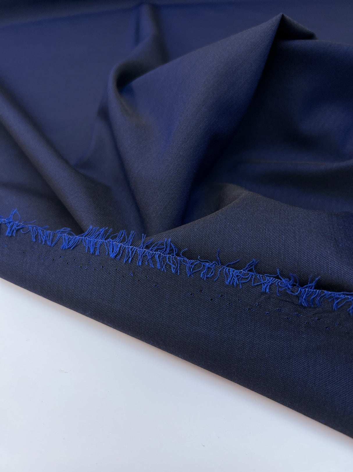 Italian Changeant Wool Polyamide Fabric Blue Black