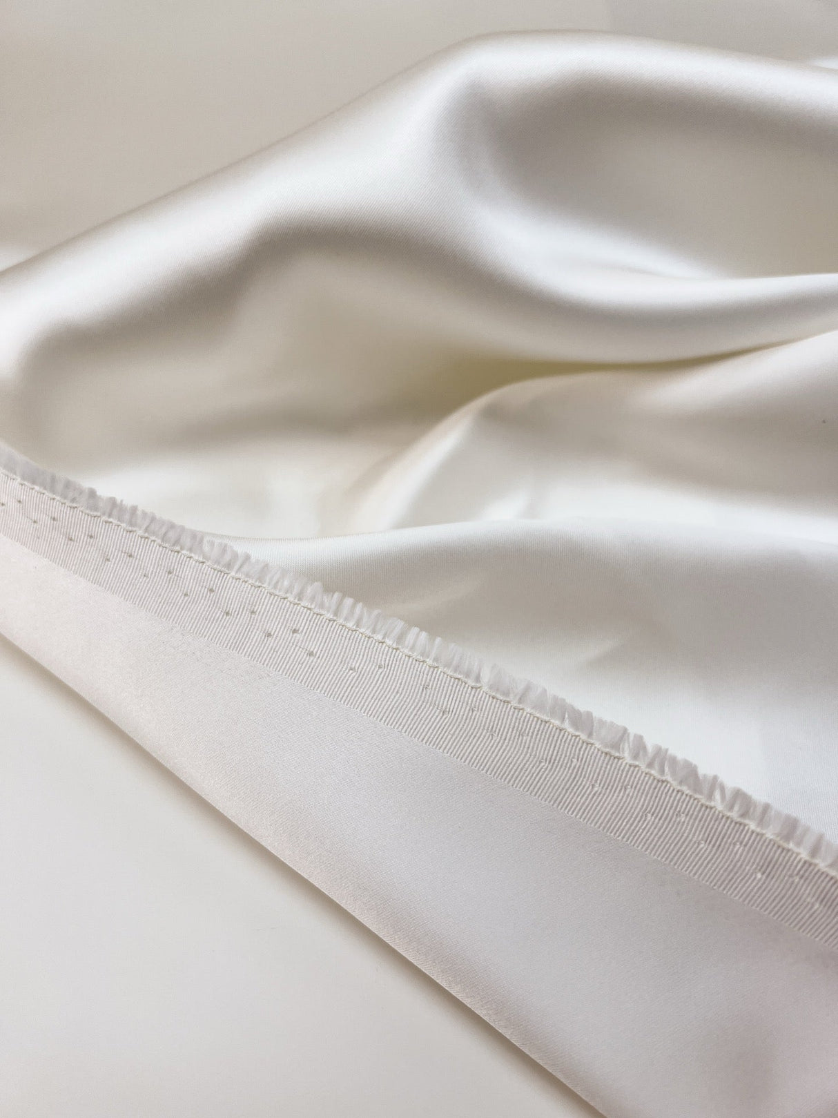 Viscose Satin Doubleface White