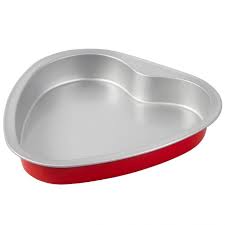 Wilton Red Heart Bake and Bring Tin Non Stick Cake Pan