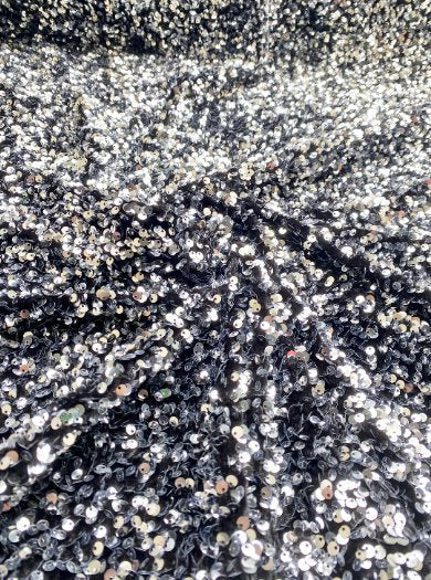 Stretch Sequin on Velvet Silver/Black