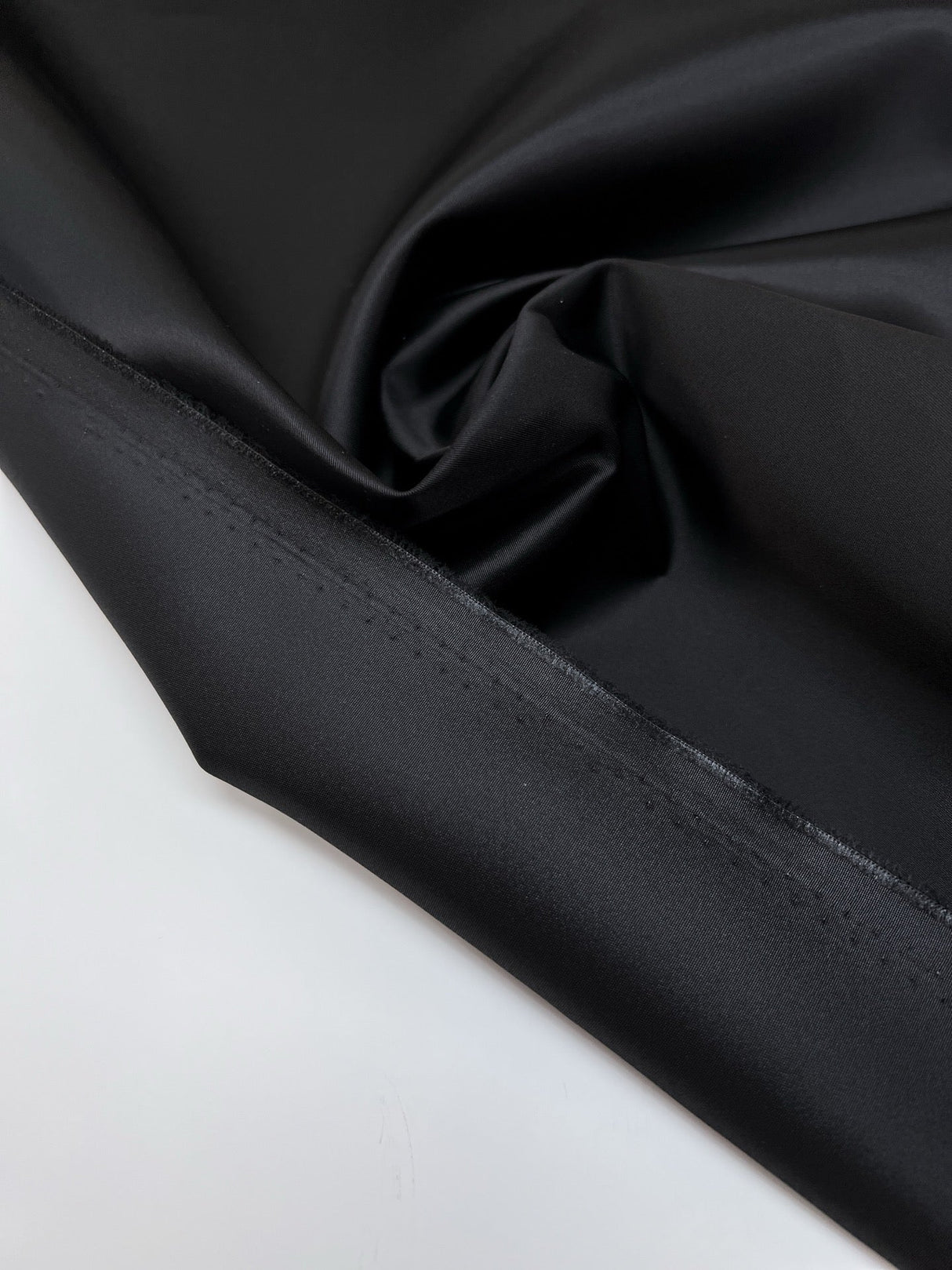 Black Water-Repellent Polyester Fabric