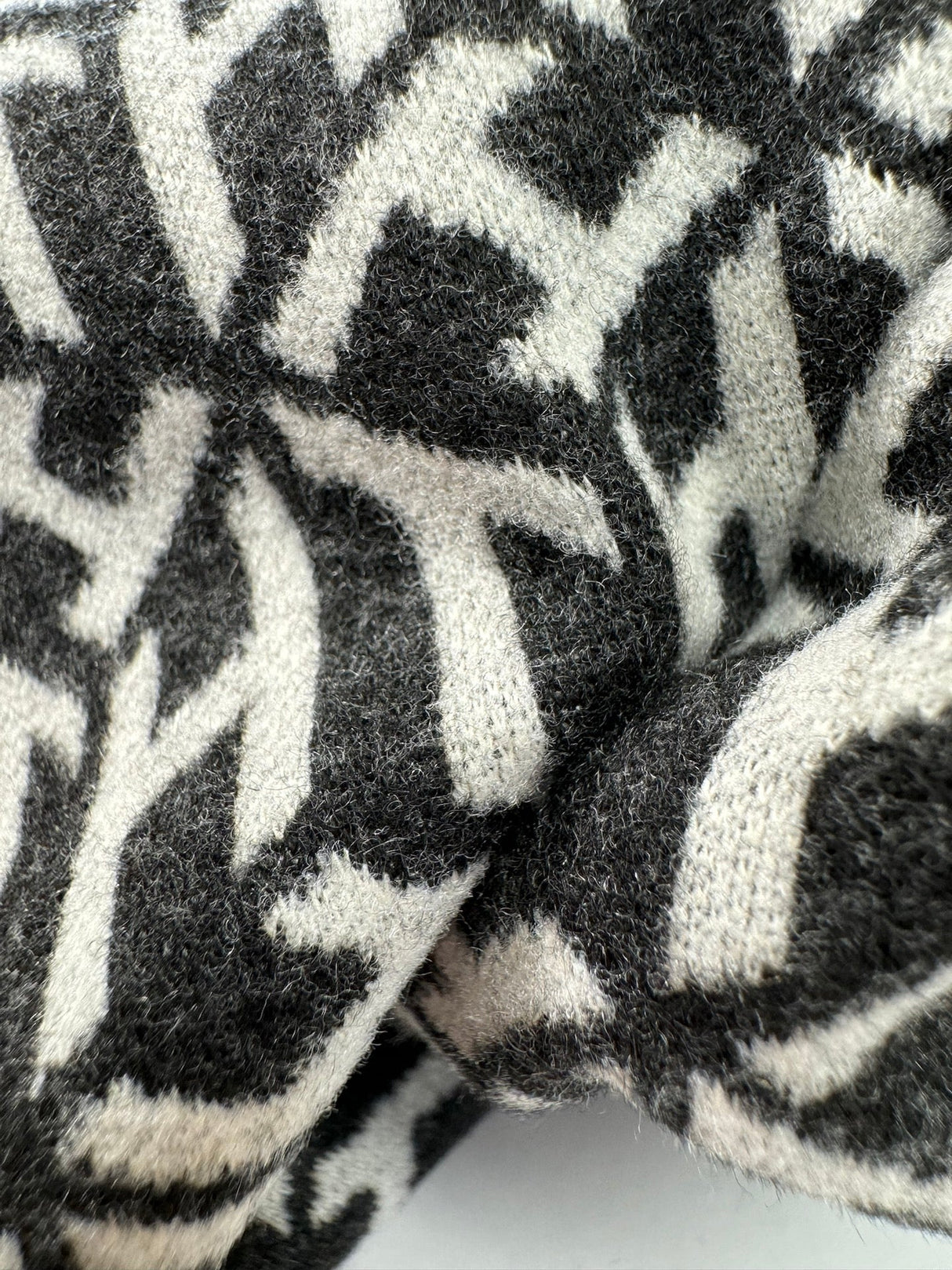 Stretch Knitted Polyester Viscose Blend White Gray