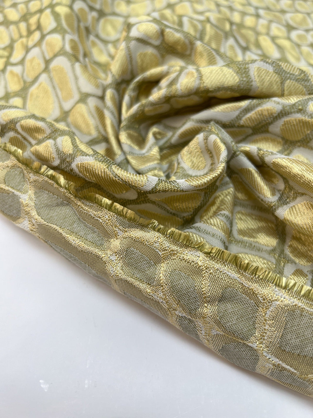Jacquard Fabric White Shades