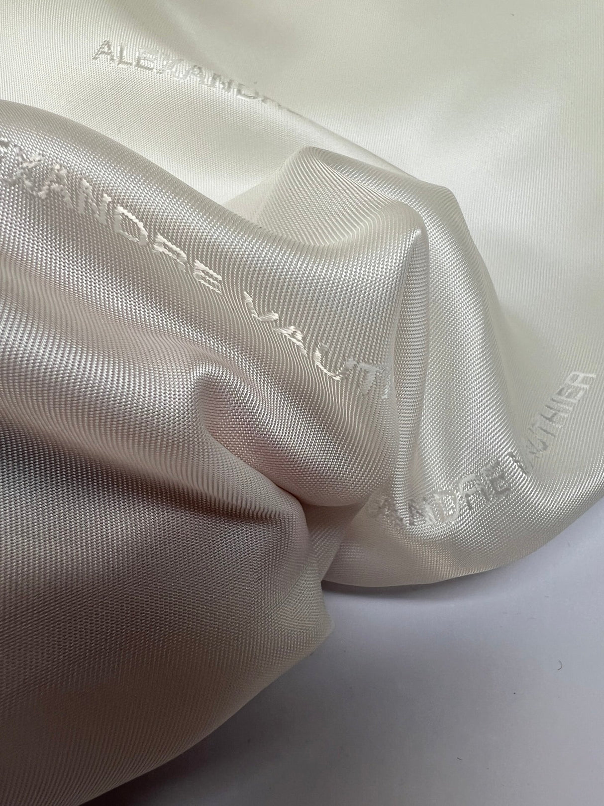 Viscose Twill Lining White Shade