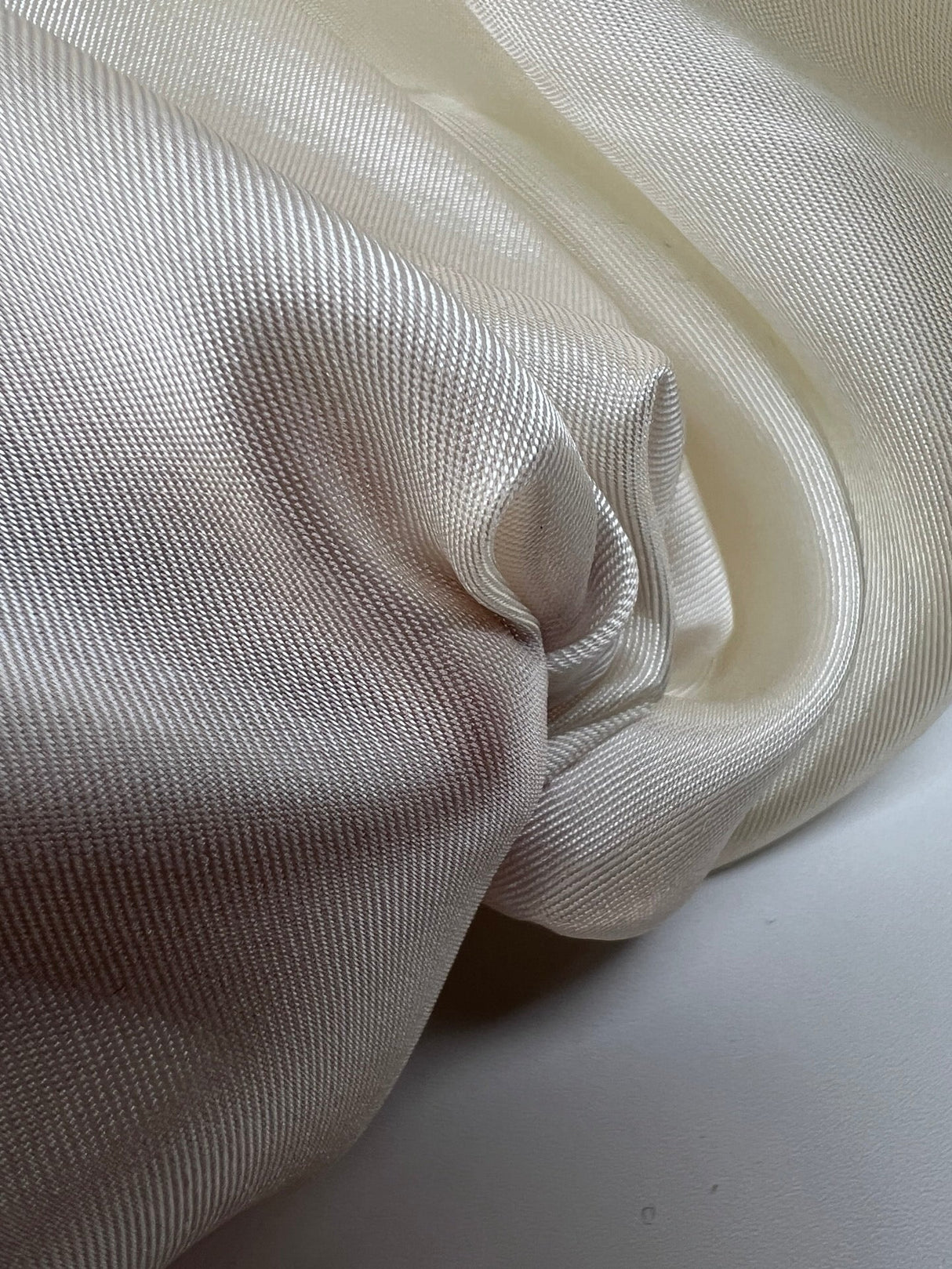 Viscose Lining White Shade Stretch