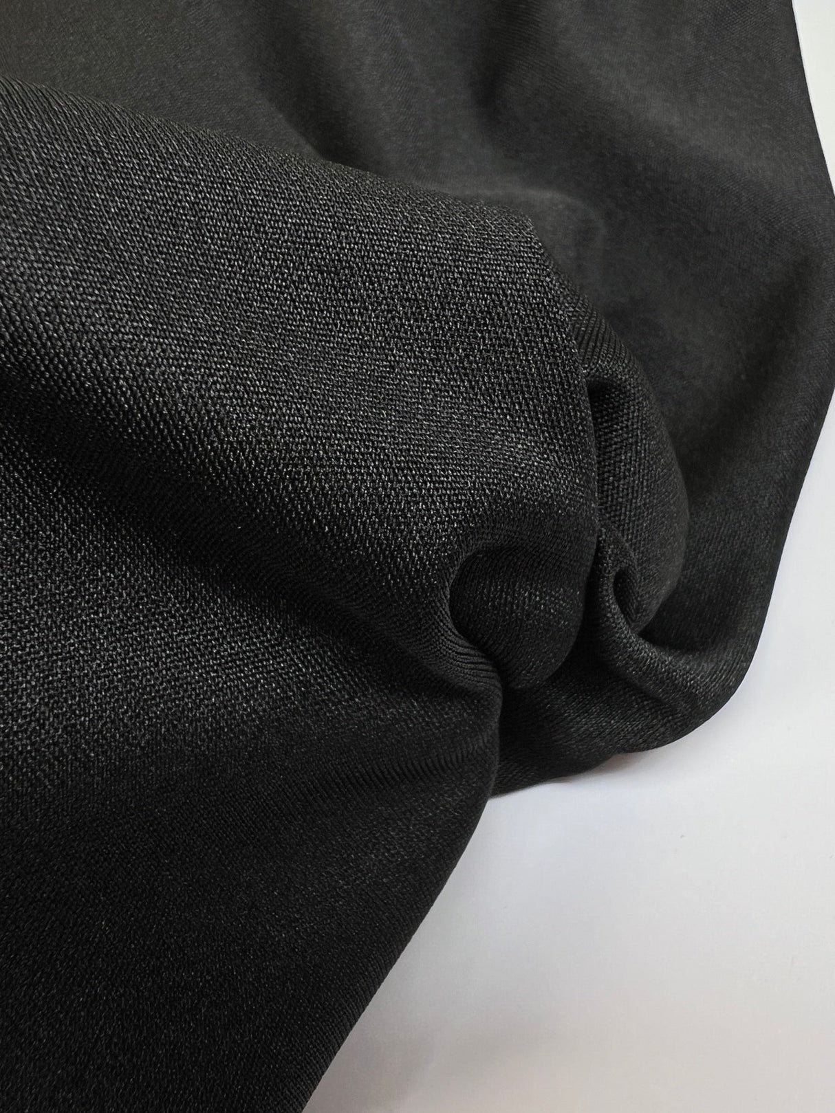 Black Polyester Elastane Knitted Fabric