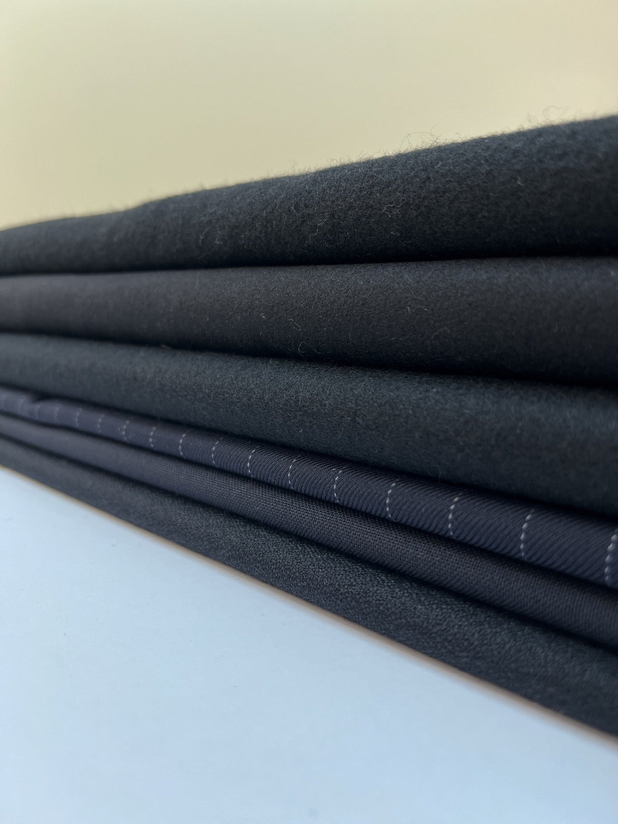 Wool Crepe Blue Black Italian