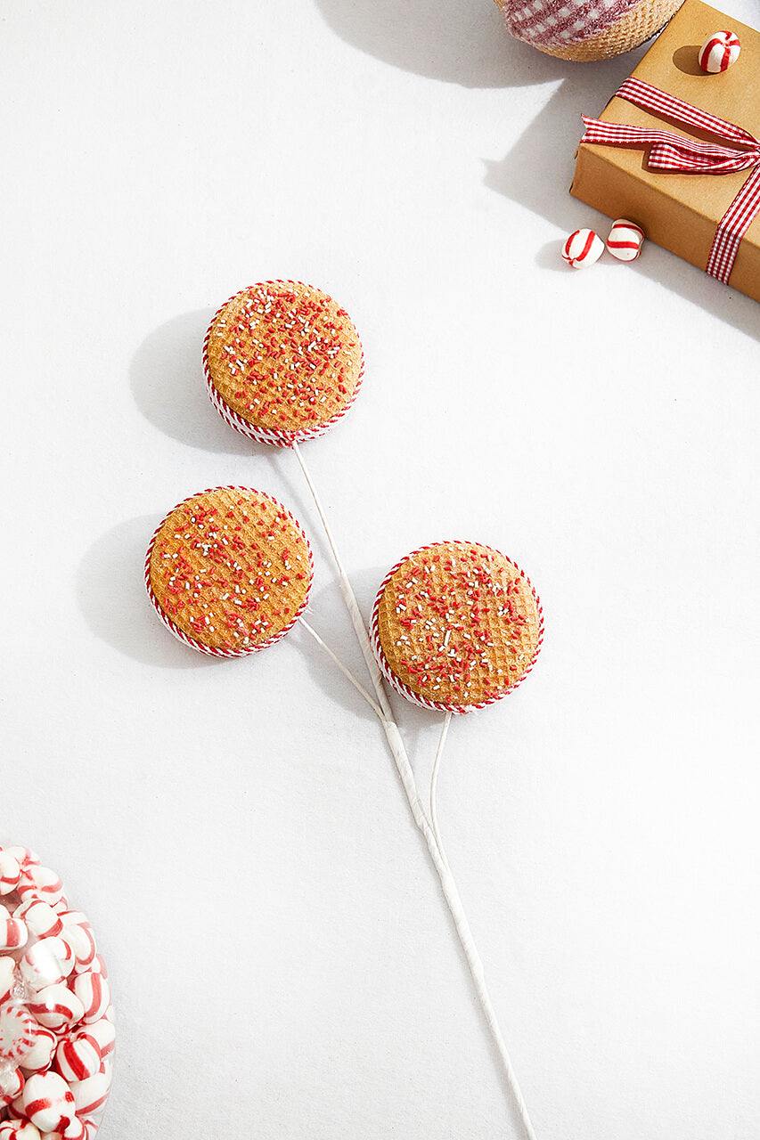28” Red and White Peppermint Stripe Macaron Waffle Spray