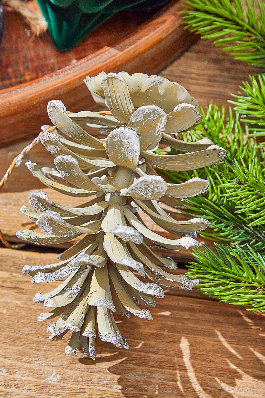 5 Inch Plastic Glitter Long Leaf Pinecone Decorative Christmas Accent Ornament