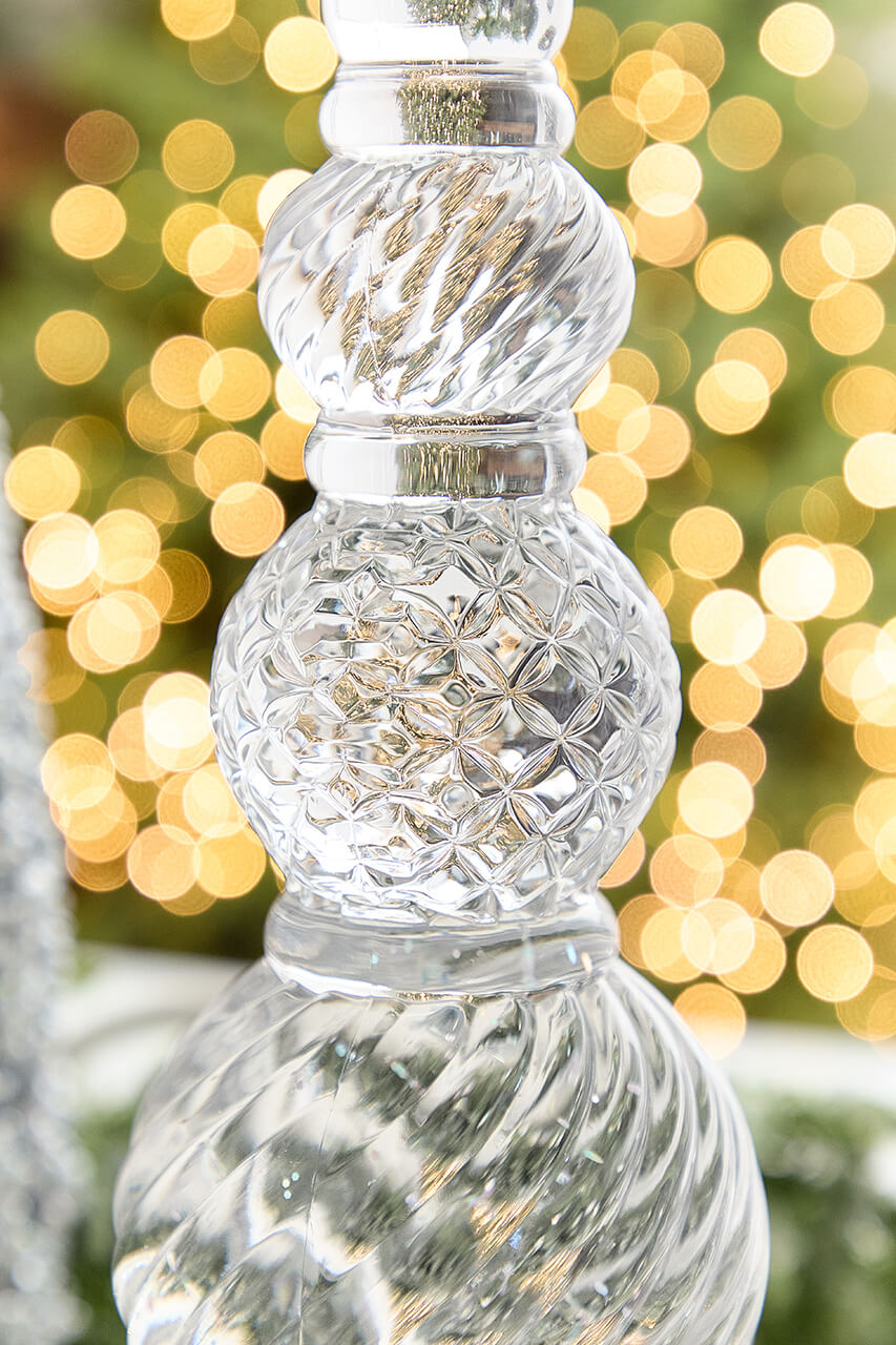 15.5" Christmas Finial Lighted Globe