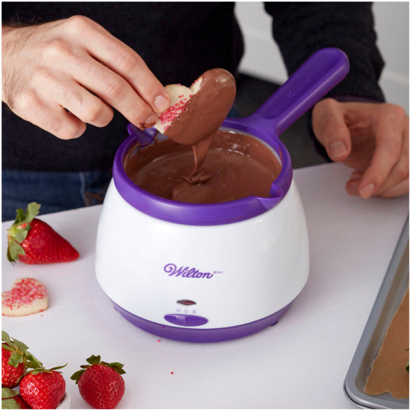 Wilton Candy Melts Candy and Chocolate Melting Pot