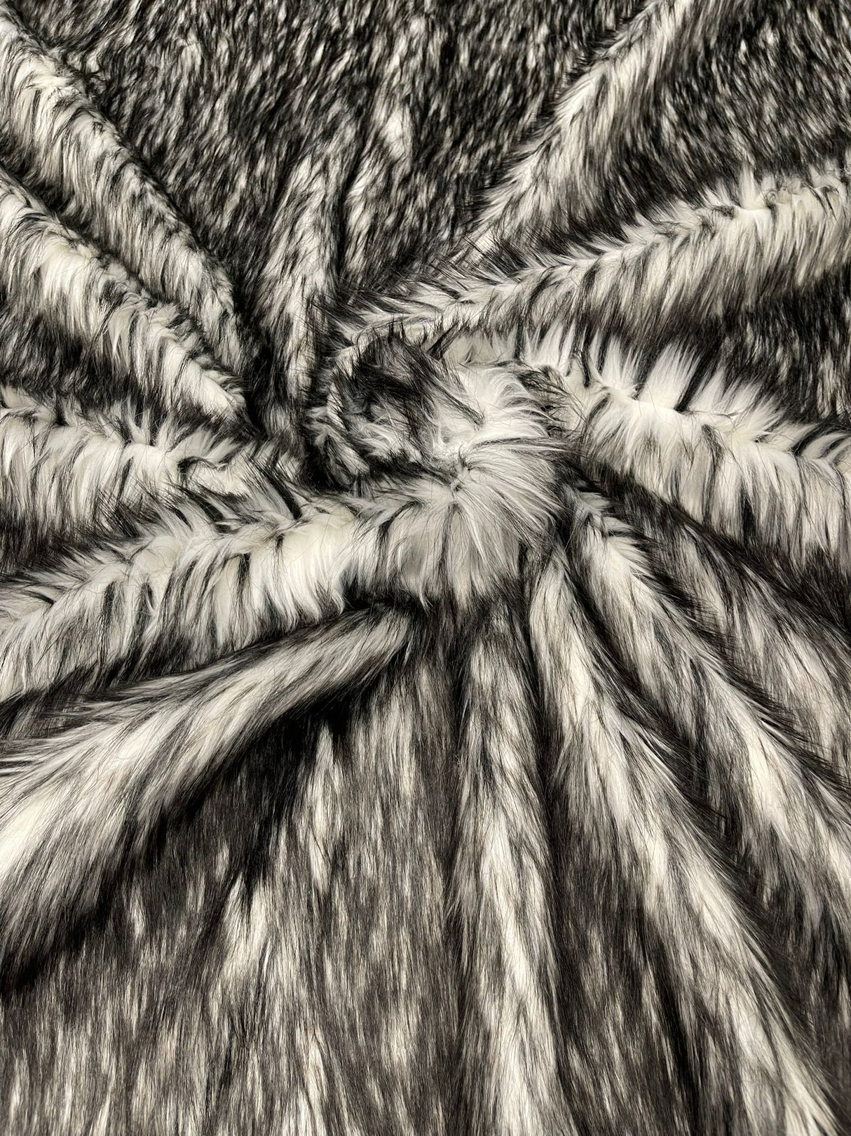 Husky Faux Fur Fabric - Jacquard Faux Fur, 2 Inch High Pile, 58" Width (1 Yard)