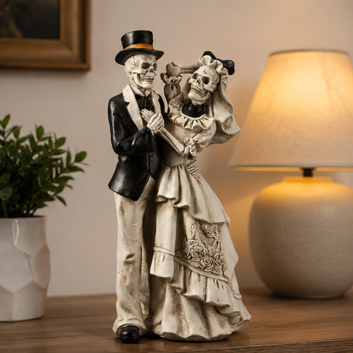 Halloween Skeleton Bride and Groom Decoration