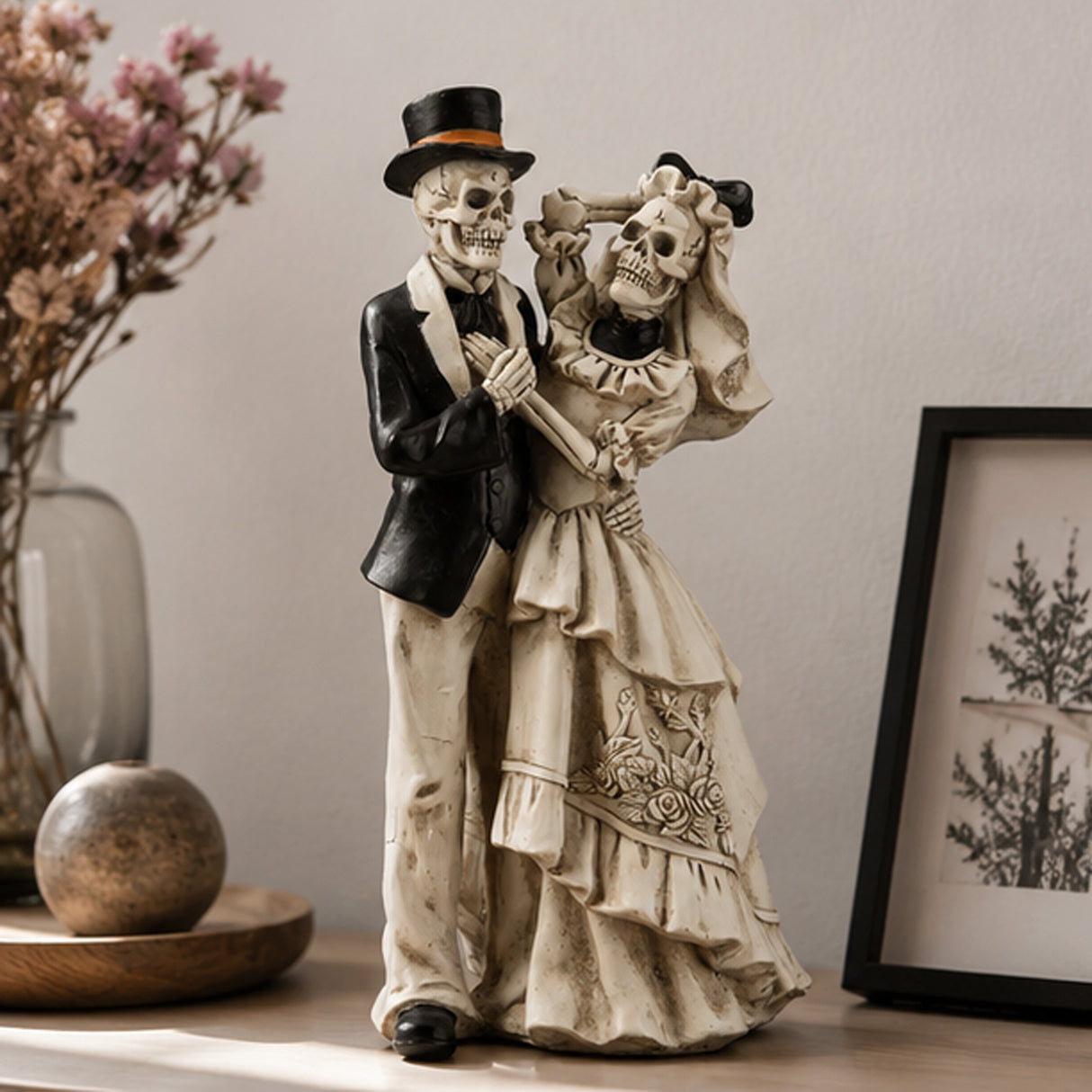 Halloween Skeleton Bride and Groom Decoration