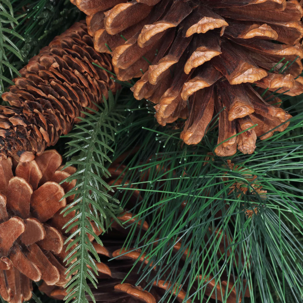 Mixed Pine Christmas Teardrop Swag with Pinecones, 32 Inch Door Decor