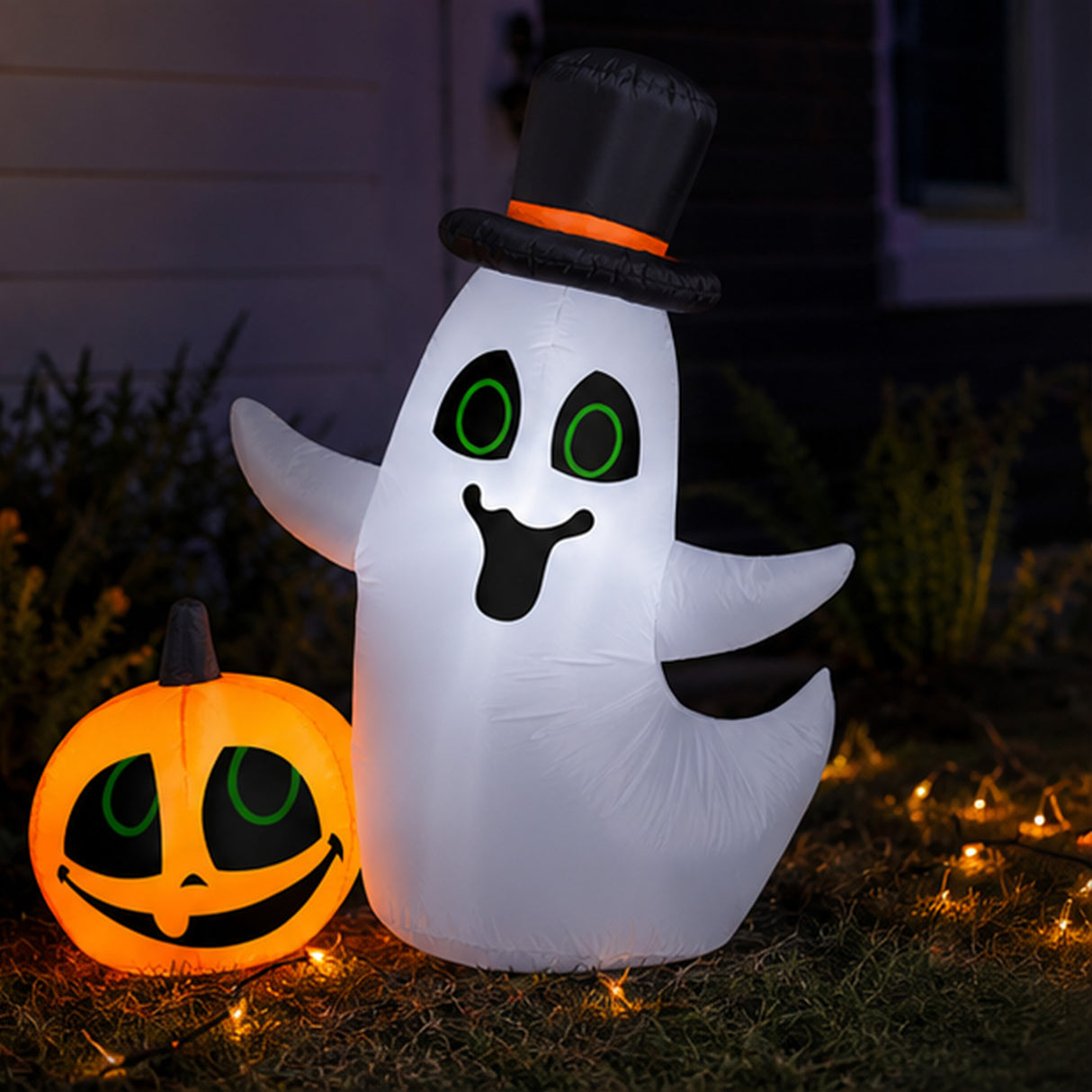 4FT Inflatable Smiling Ghost with Pumpkin Halloween Decor