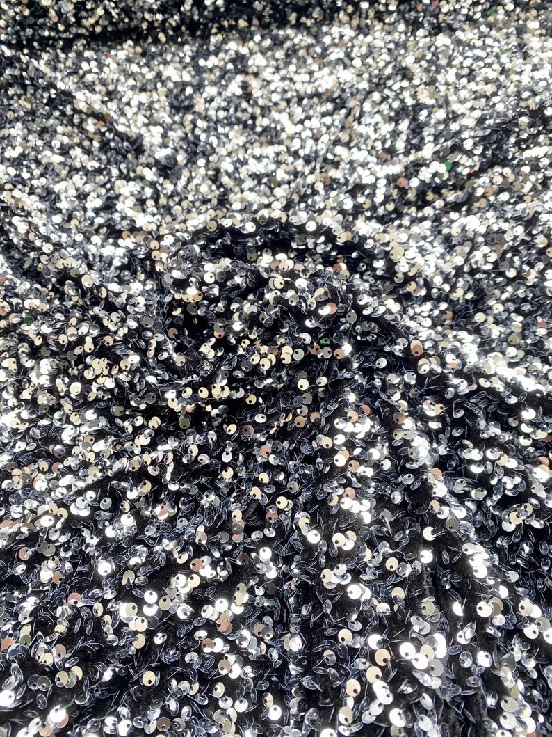 Stretch Sequin on Velvet Silver/Black