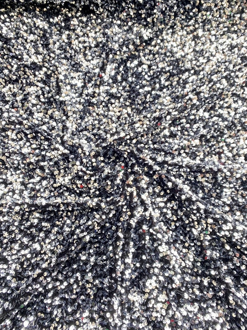 Stretch Sequin on Velvet Silver/Black