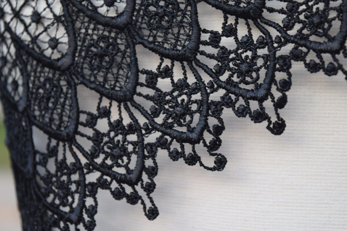 Venice Lace Trim Black 4.5 Inch