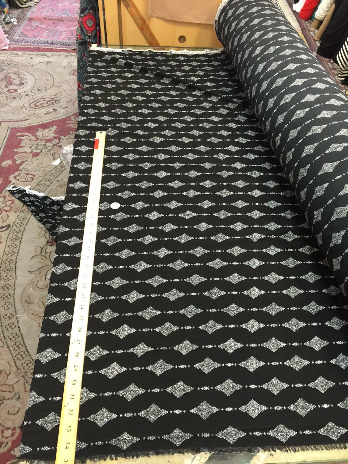 Stretch Crepe Black White