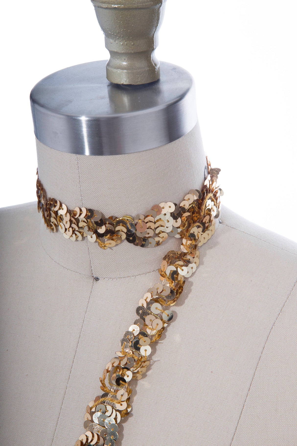 Sequin Trim Gold Wave Shape