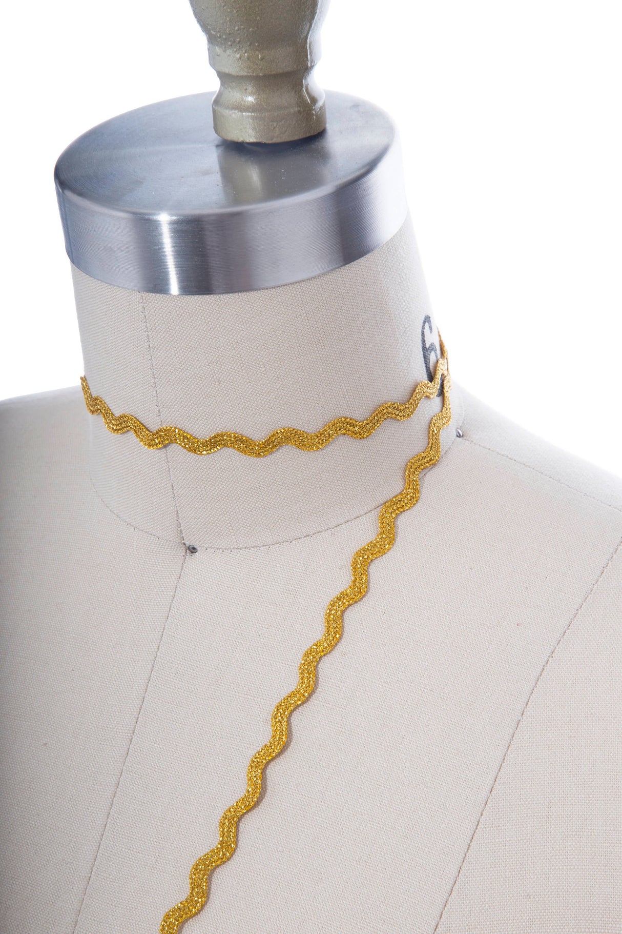 Ric Rac Trim Gold Metallic 2 Yards