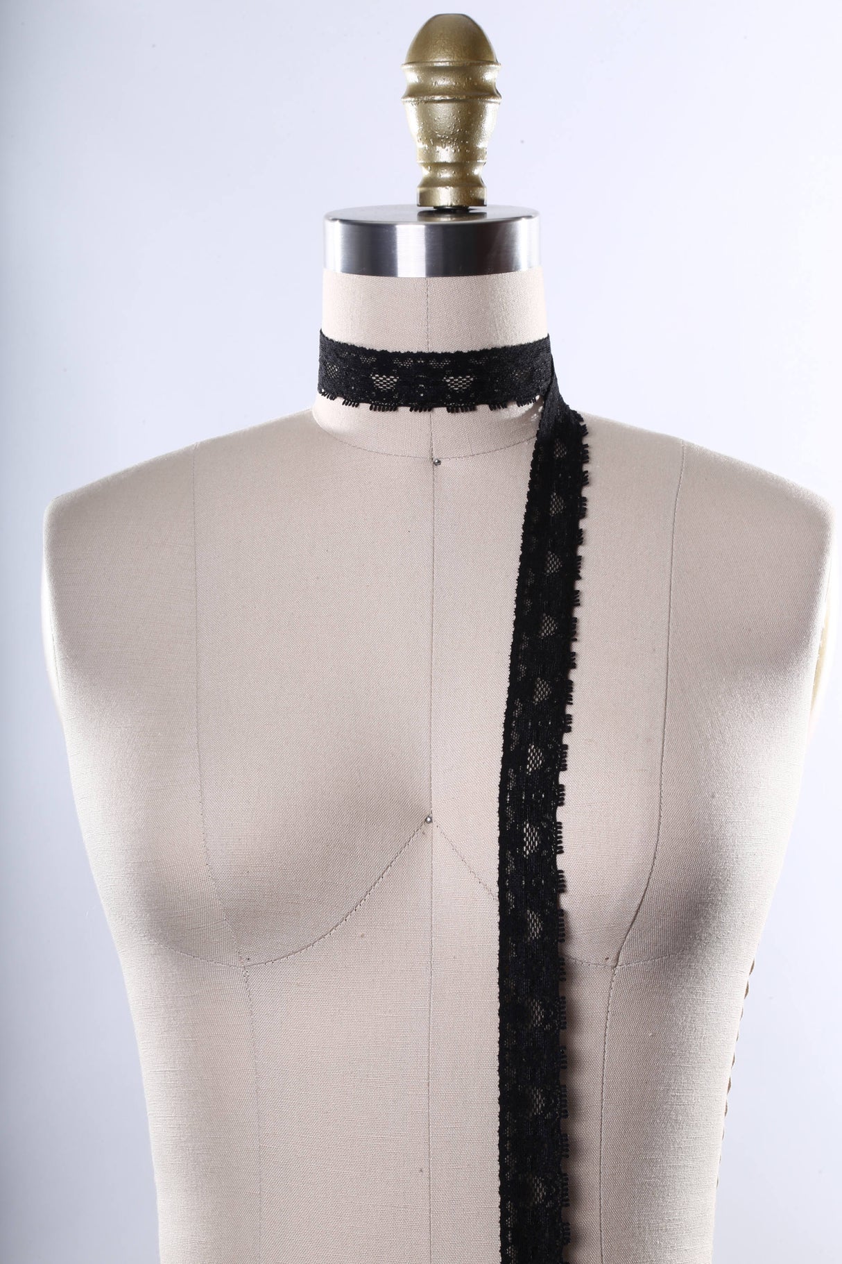 Black Stretch Lace Trim Scalloped Heart