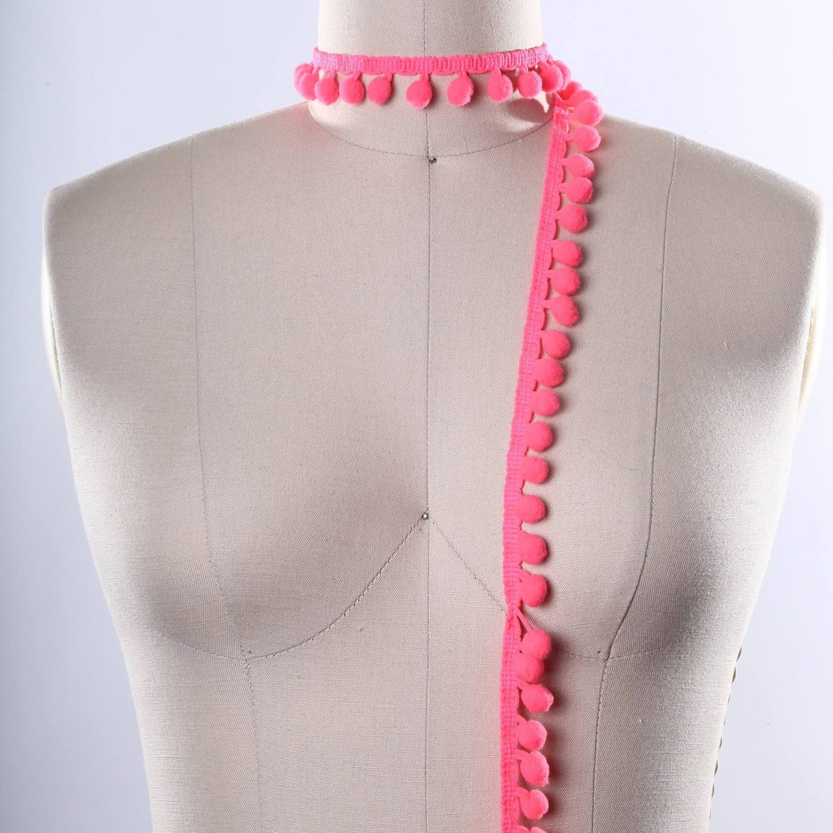 Pom-Pom Trim Vibrant Pink 2 Yards
