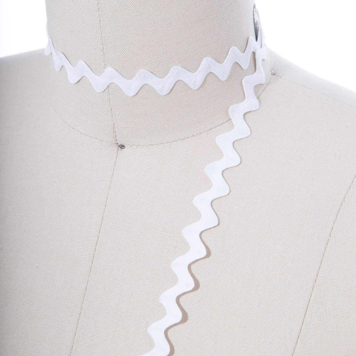 Ric Rac Trim White Mini Soft Pliable