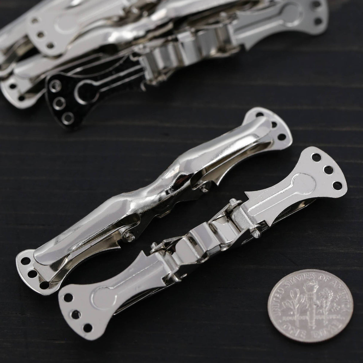 Bow Tie Clips Metal Silver 2.75in