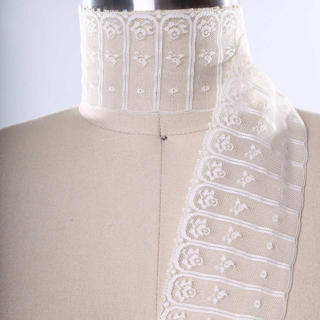 Lace Trim Ivory Polyester Floral